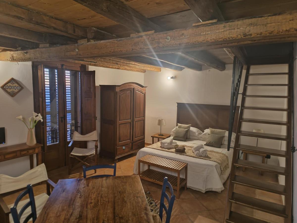 Afena Rent Bedrooms 아그리젠토 외부 사진